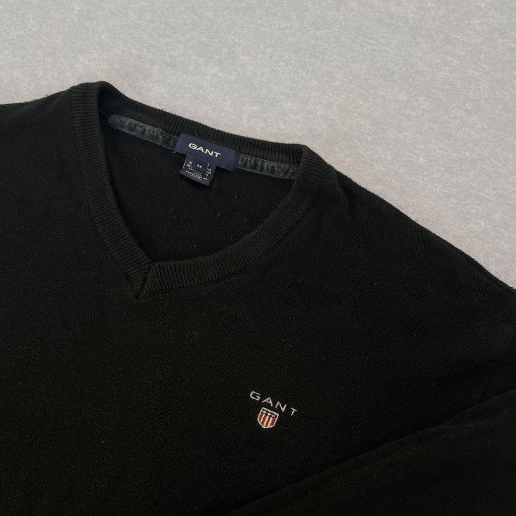 Vintage GANT Men’s Black V-Neck Knit Sweater Old Money Preppy Medium