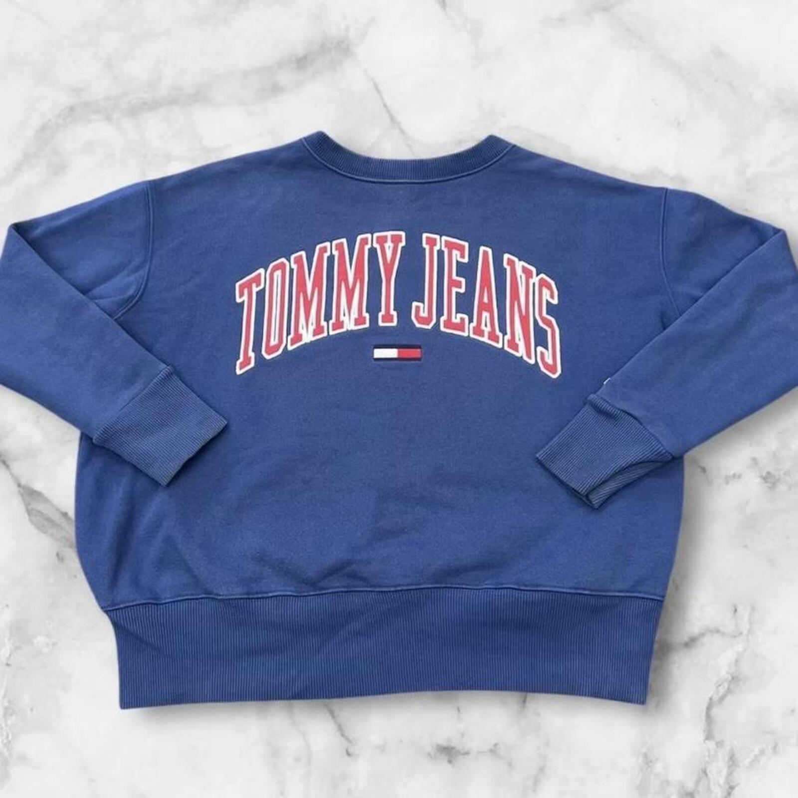 Vintage Tommy Hilfiger Tommy Jeans Men's Navy Blue & Red Spell-Out Logo Sweatshirt Medium