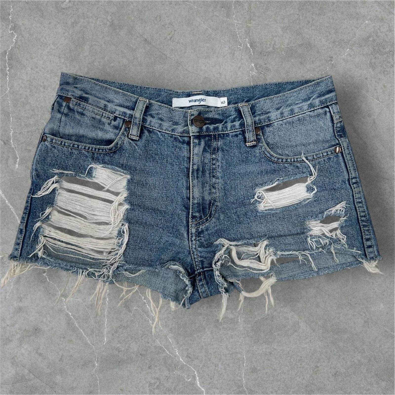 Vintage Women’s Wrangler Navy Denim Distressed Mini / Short Shorts Horses Logo Size 10