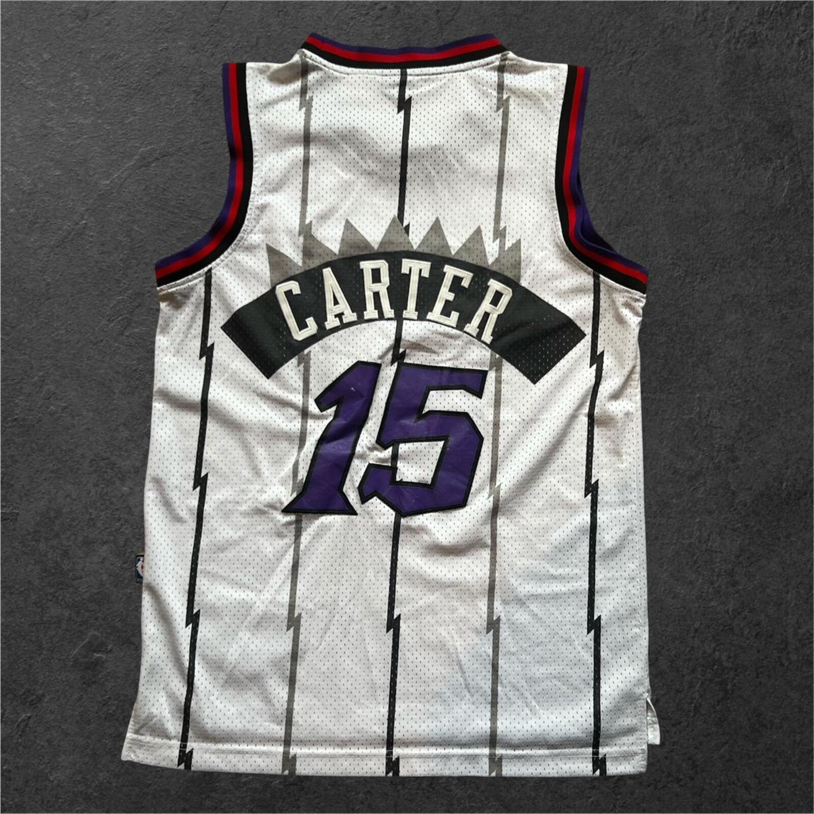 Vintage Nike Team Toronto Raptors Vince Carter No.15 Swingman Jersey Small +2”