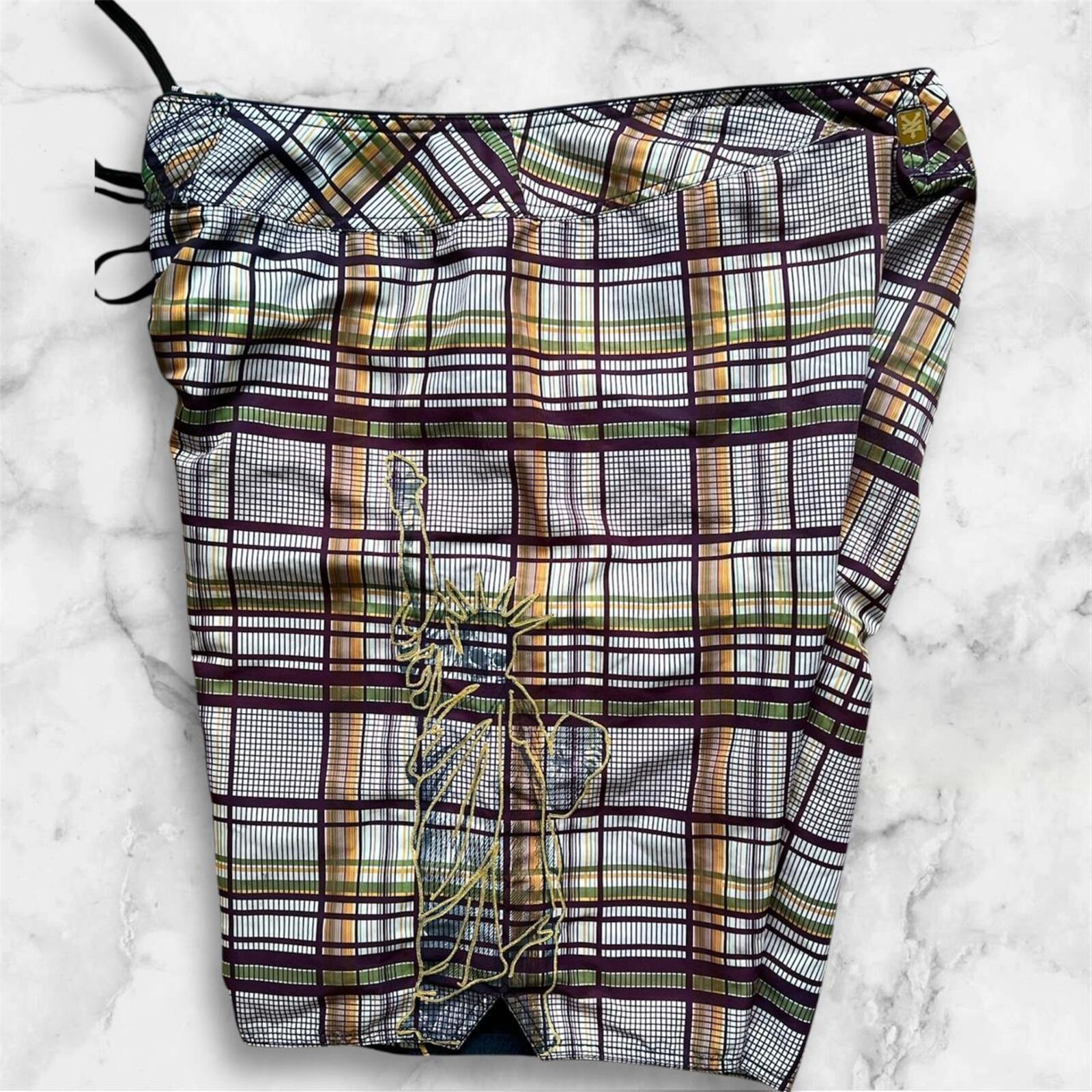 Vintage Zoo York Multicoloured Plaid Men’s Surf BoardShorts Embroidered Skull State Of Liberty Y2K Size 38”