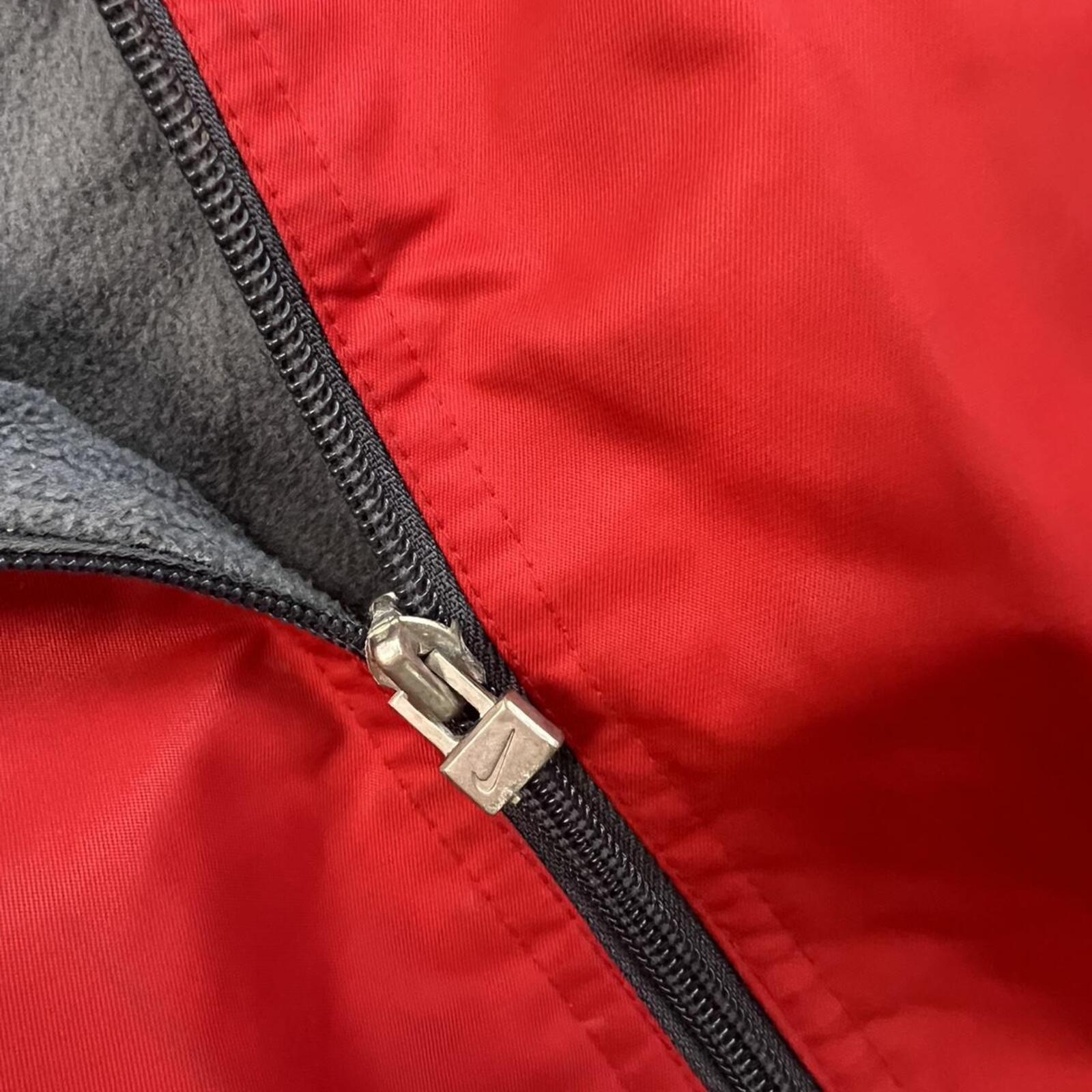 Vintage 2001 Nike Men's Red Fleece Lined Hooded Heavyweight Puffer Jacket Y2K XL