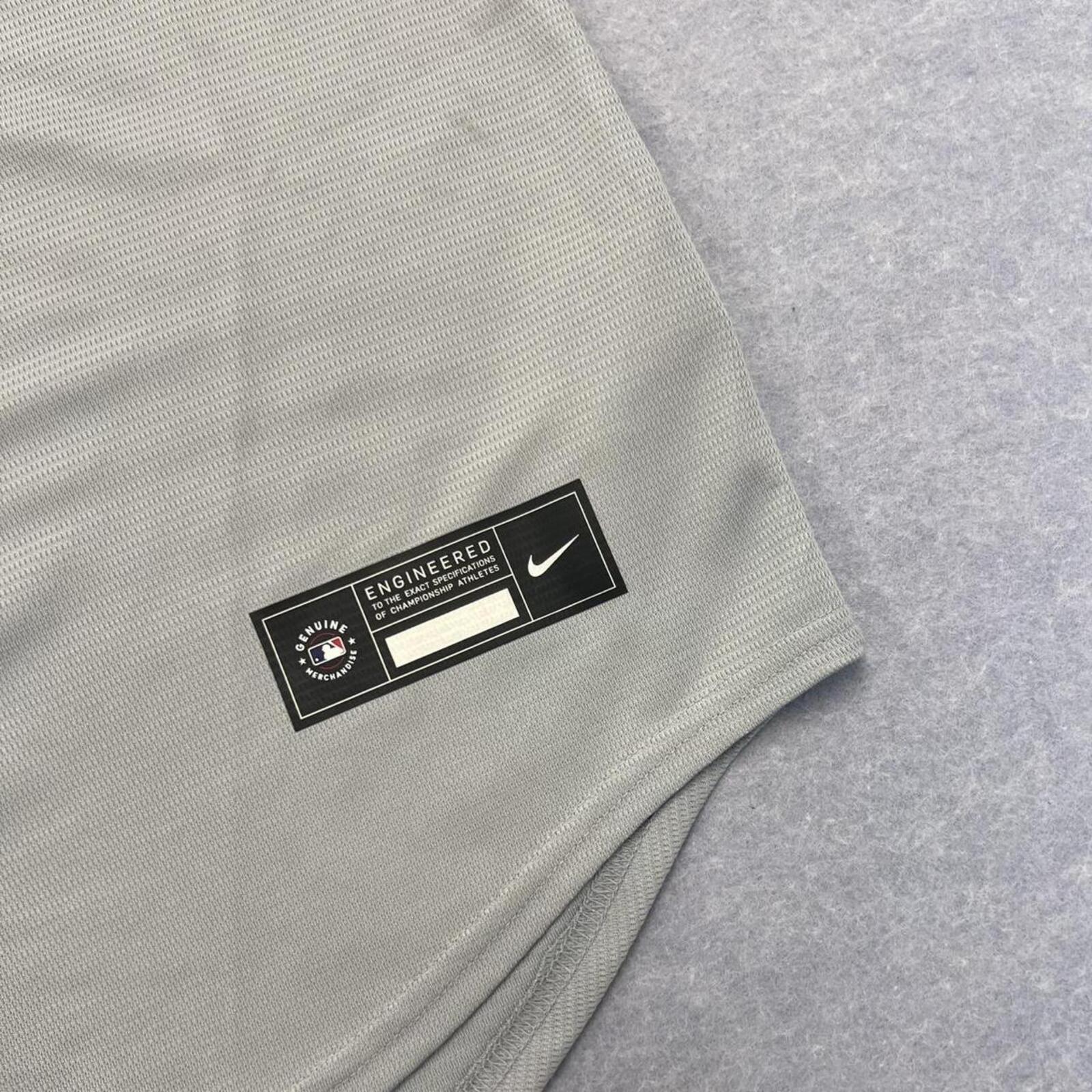 2021 Nike MLB Los Angeles Dodgers Grey Replica Player Button Up Away Jersey Men’s Medium