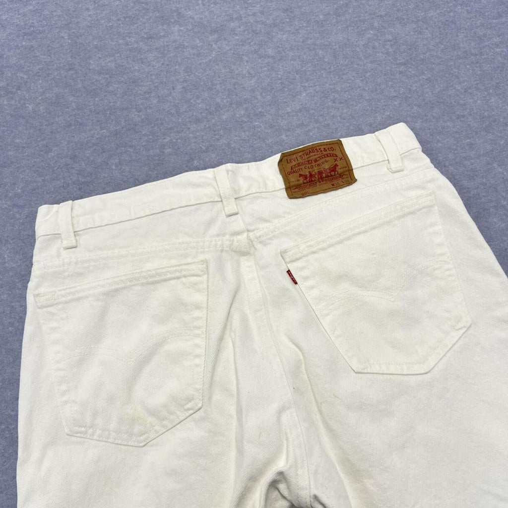 Vintage 1980’s Levi’s 505 Men’s White Straight Leg Jeans W36 L30 Made in USA
