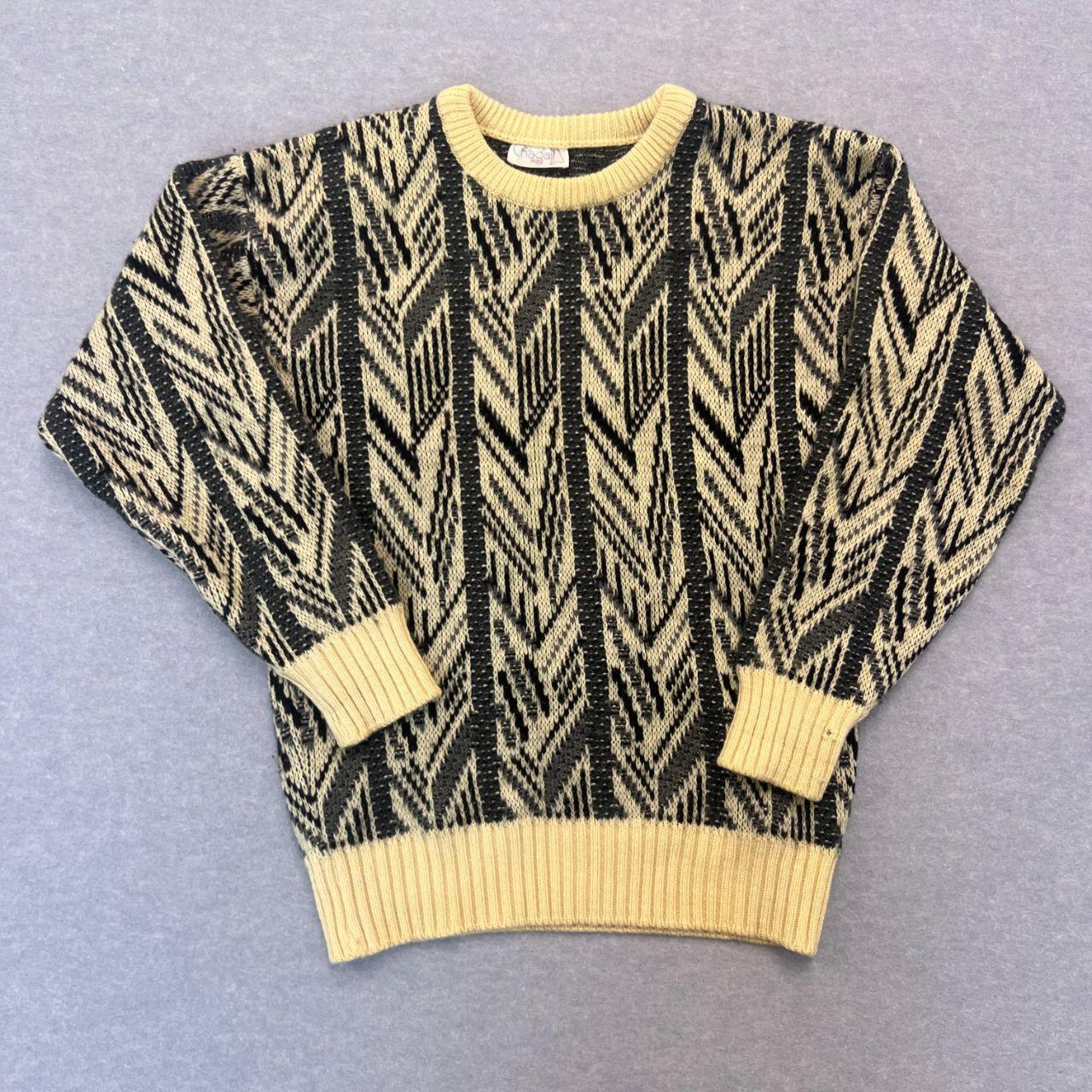 Vintage Chagal Paris Pure New Wool Knit Sweater White & Black