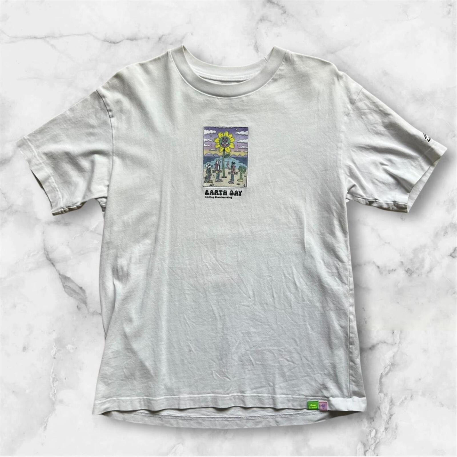 Li-Ning Skateboarding X Steven Harrington “Earth Day” Graphic Y2K Skater T-Shirt Men’s Medium