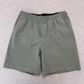 Lululemon Men’s Rover Grey Pace Breaker Linerless 7” Training Shorts Large