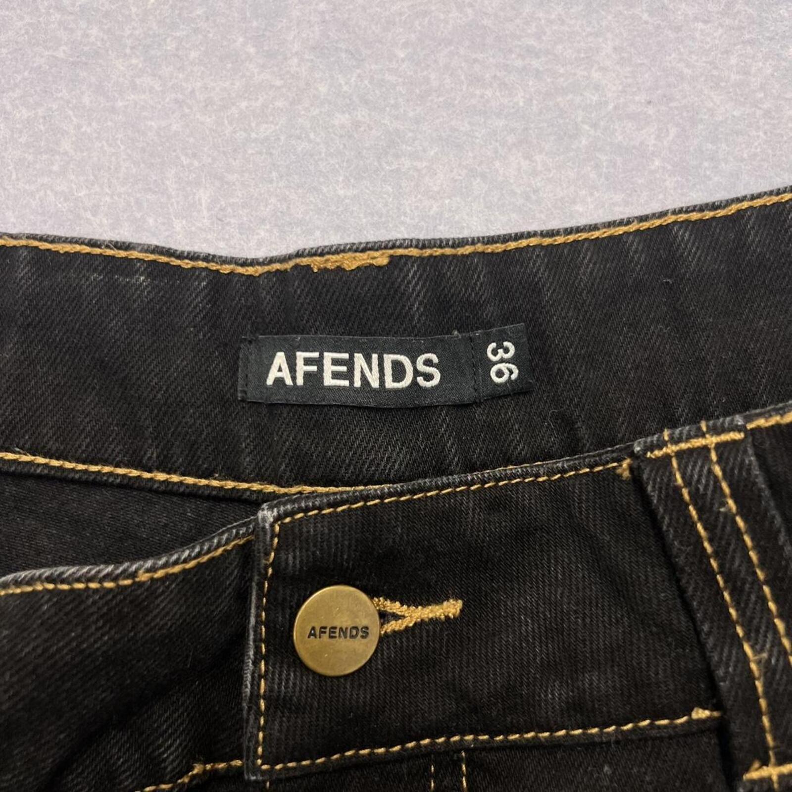 Vintage Afends Black Denim Cargo Shorts Flame Embroidery Y2K Men's W36