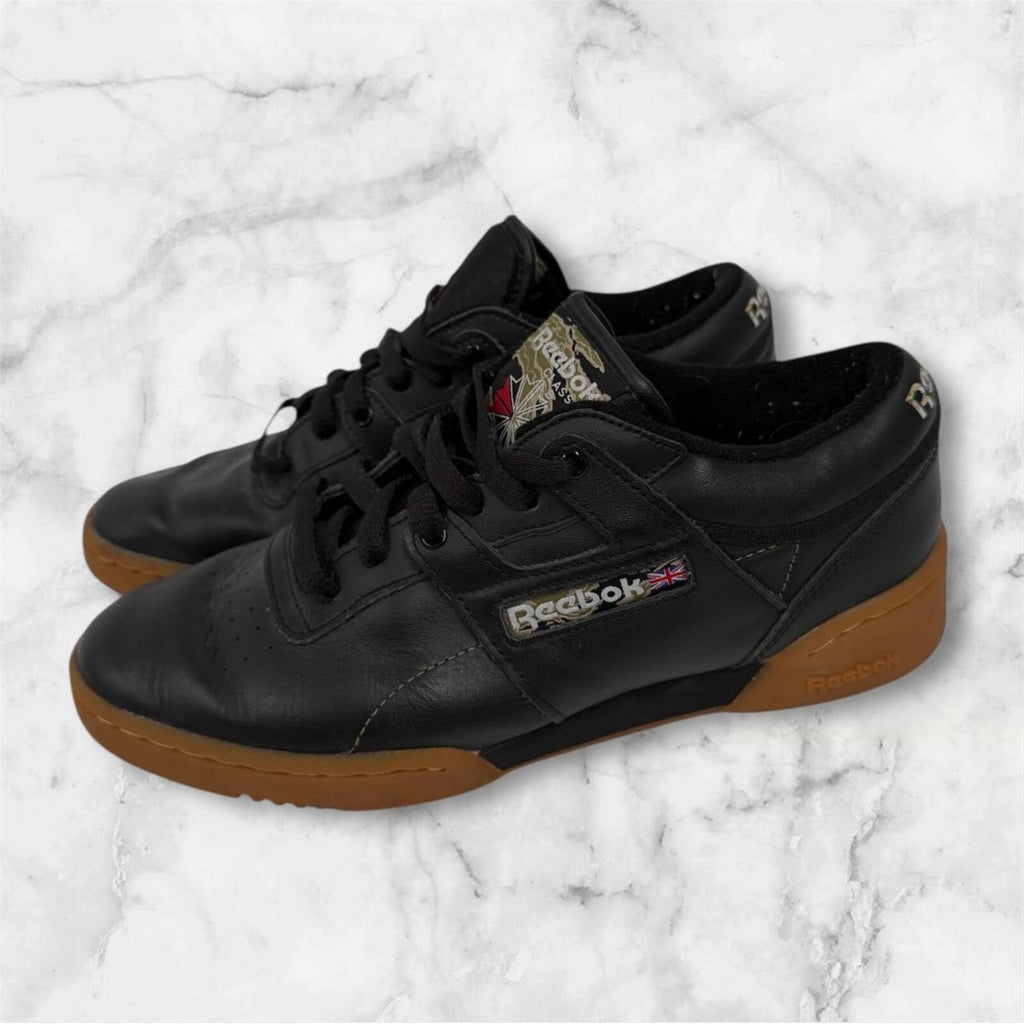REEBOK Classic Workout Plus Black Carbon Gum Sole Sneakers / Shoes Men’s US8