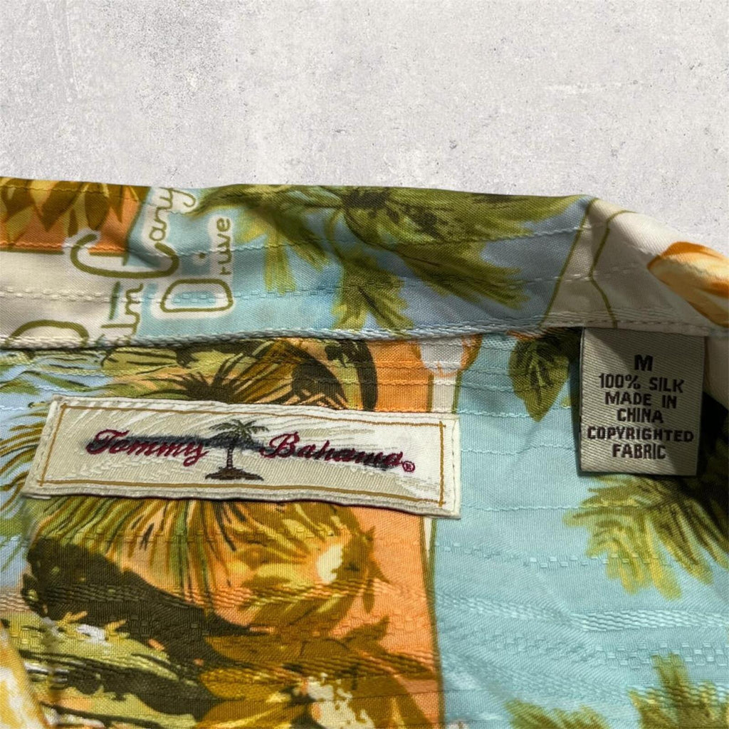 Tommy Bahama Men's 100% Silk Palm Springs Floral Hawaiian Camp Button Up Shirt Tan / Multicoloured Size Medium