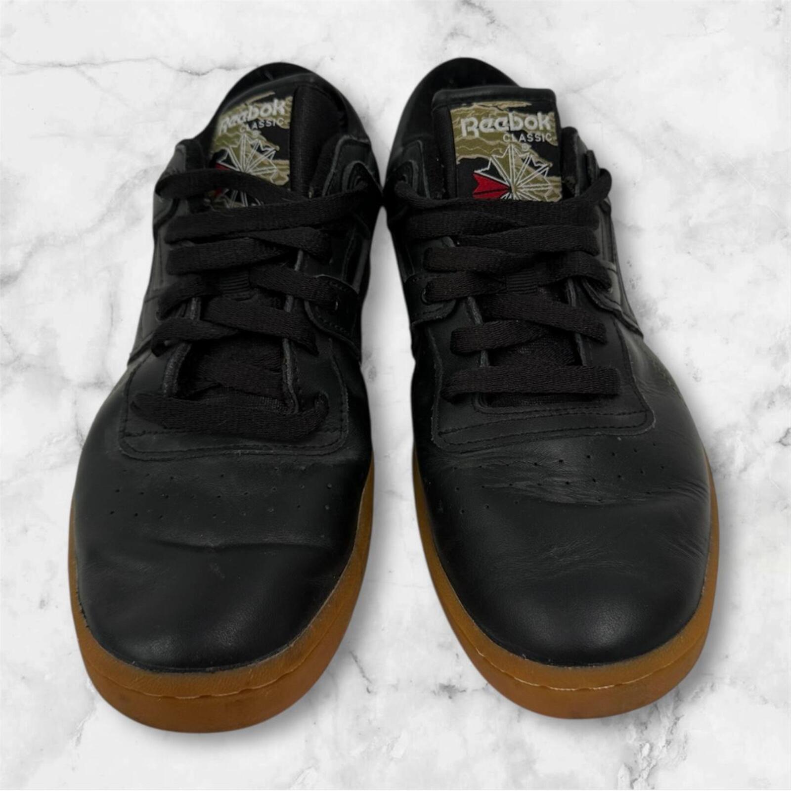 REEBOK Classic Workout Plus Black Carbon Gum Sole Sneakers / Shoes Men’s US8