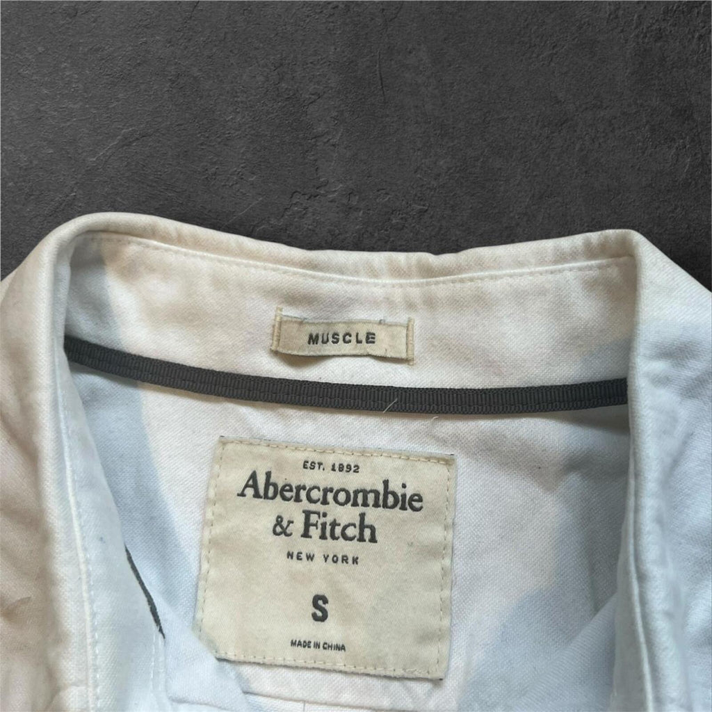 Vintage Abercrombie & Fitch Men’s White Button Up Longsleeve Muscle Dress Shirt Preppy Y2K Small