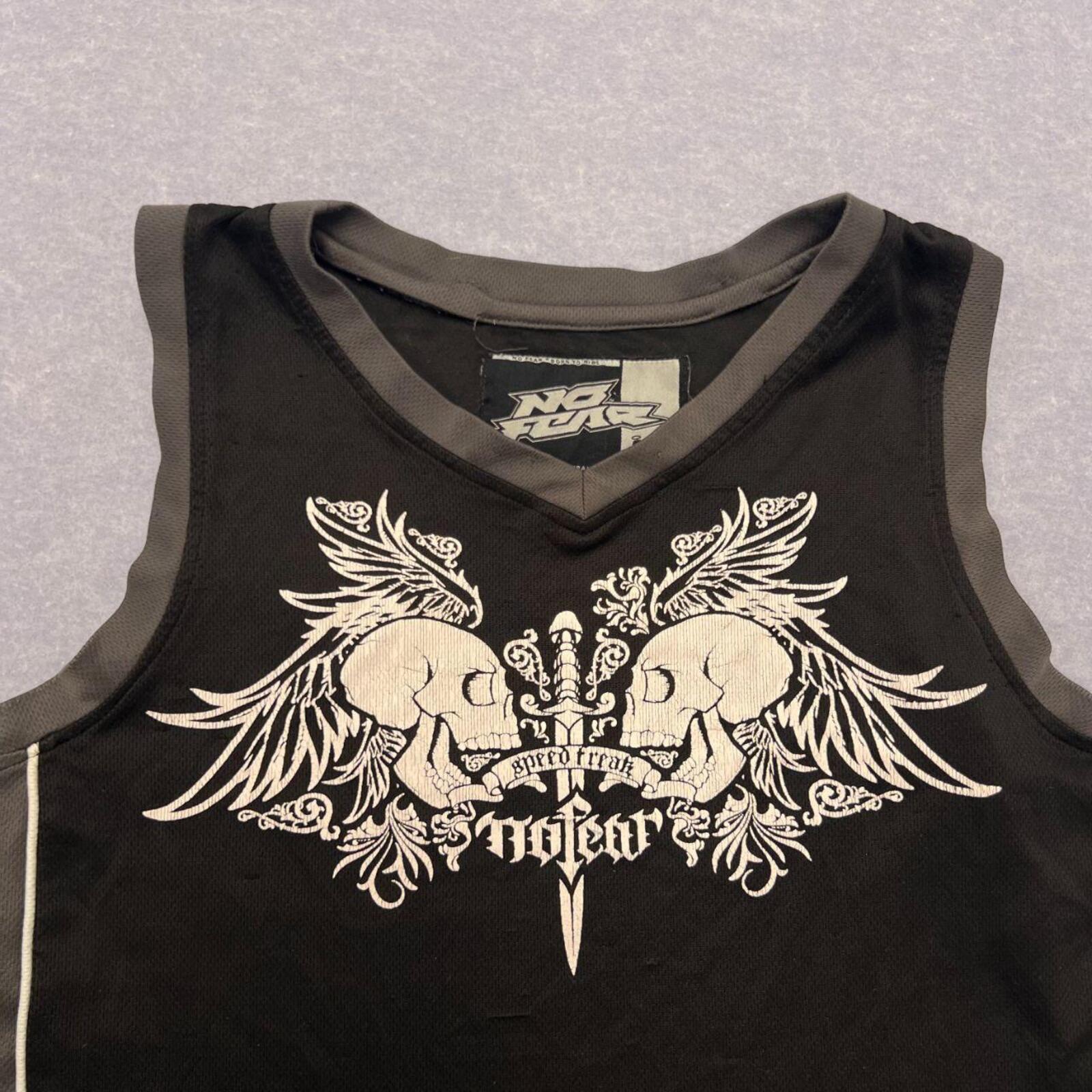 Vintage No Fear Men's Black & White Skull Wing Graphic Y2K Skater Singlet XL (Fits Like a Large)