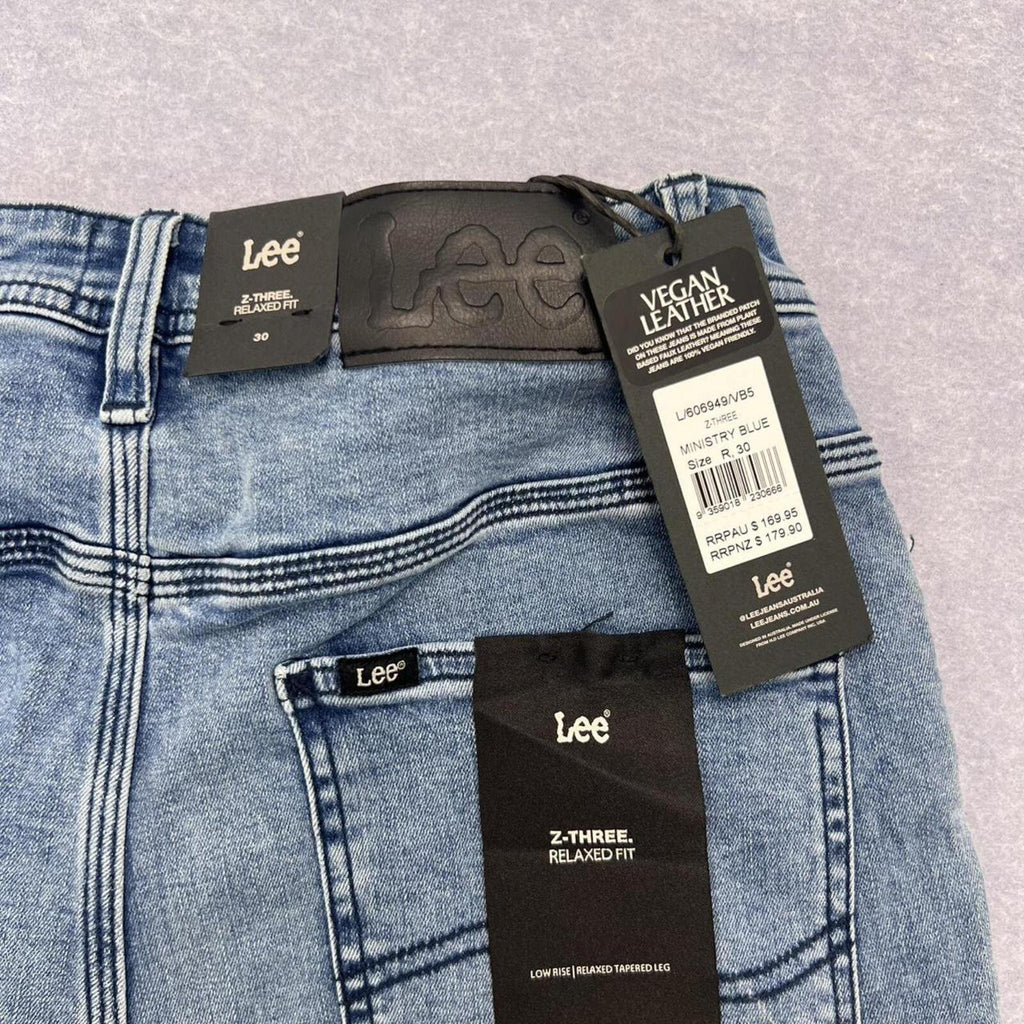 Lee Z-Three Men's Ministry Blue Relaxed Fit Tapered Jeans W30 BNWT RRP $169