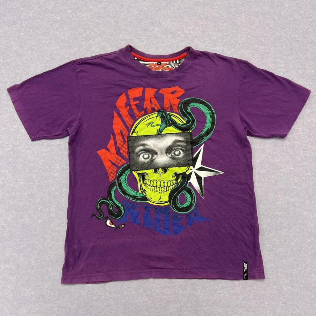 Vintage 90’s No Fear Skate Men's Purple Skull & Snake Graphic T-Shirt Medium Y2K