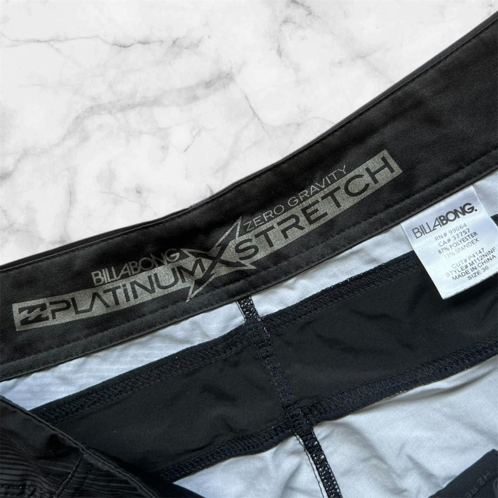 Vintage Billabong Surf Zero Gravity Platinum Stretch Board Shorts Red & Grey Y2K 36”