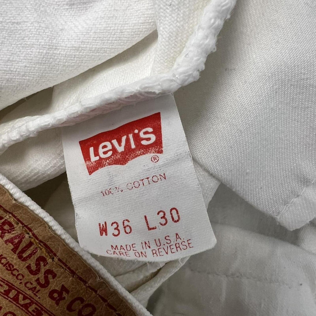 Vintage 1980’s Levi’s 505 Men’s White Straight Leg Jeans W36 L30 Made in USA