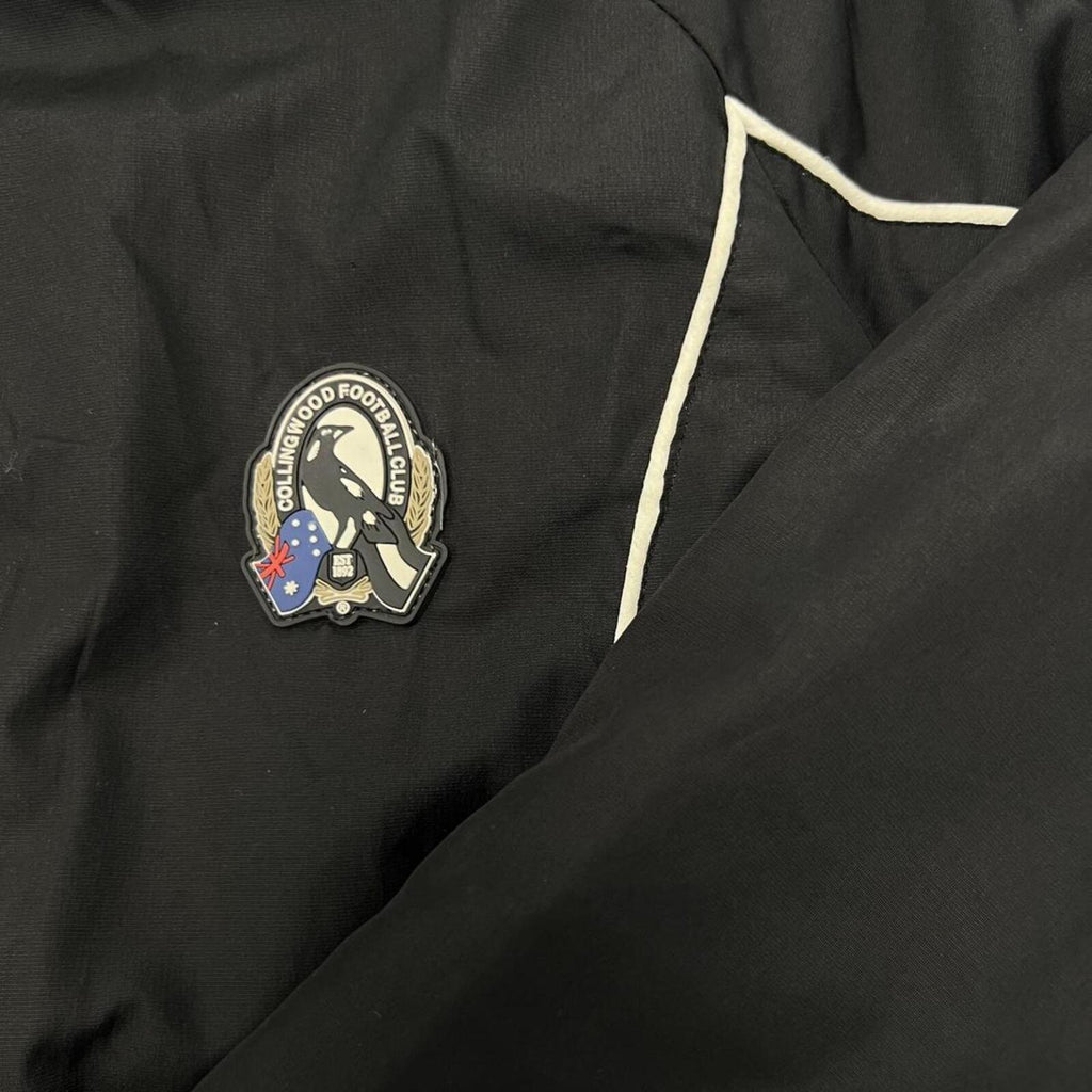 Vintage 90’s Collingwood Magpies AFL Black Hooded Puffer Jacket Oversized Small