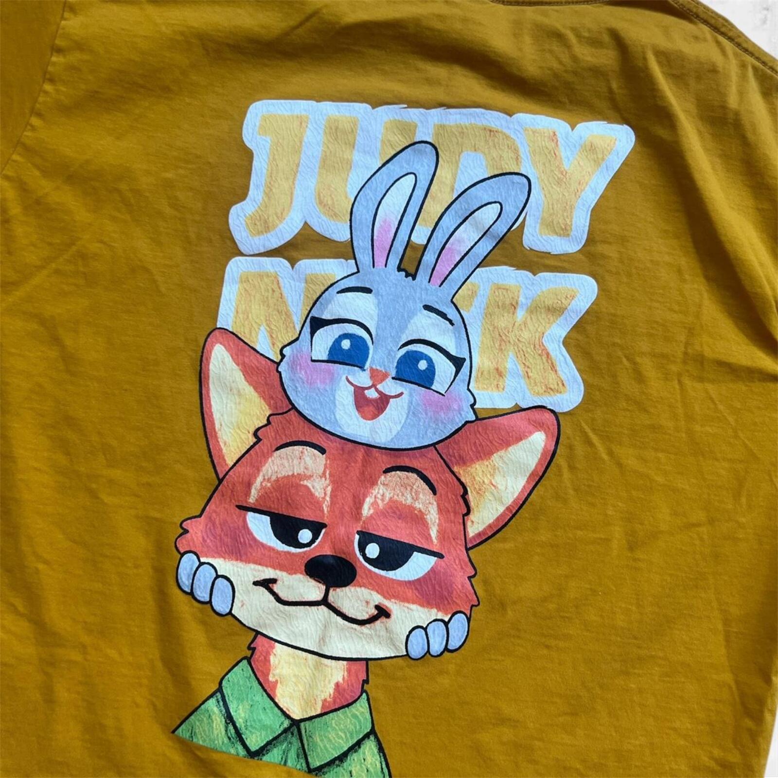 Better Joelay Disney Zootopia Yellow AOP Graphic T-Shirt of Judy & Nick - Size XL