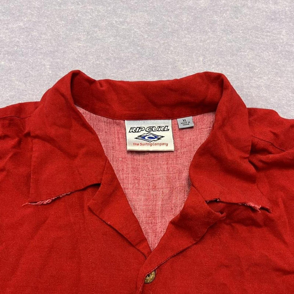 Vintage 90’s Rip Curl Surf Men's Red Hawaiian Floral Short Sleeve Shirt XL