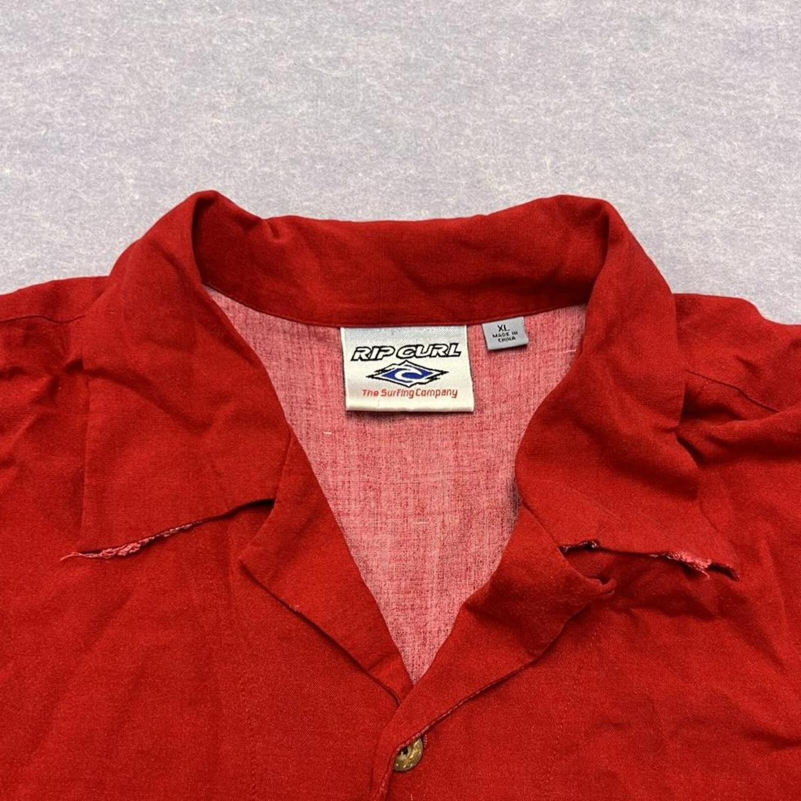 Vintage 90’s Rip Curl Surf Men's Red Hawaiian Floral Short Sleeve Shirt XL