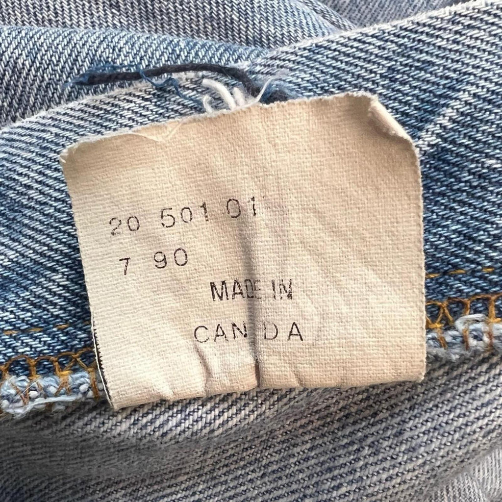 Vintage 1990 Levi's 501 Jeans Light Wash Straight Leg Denim Womens Size 12 W28”