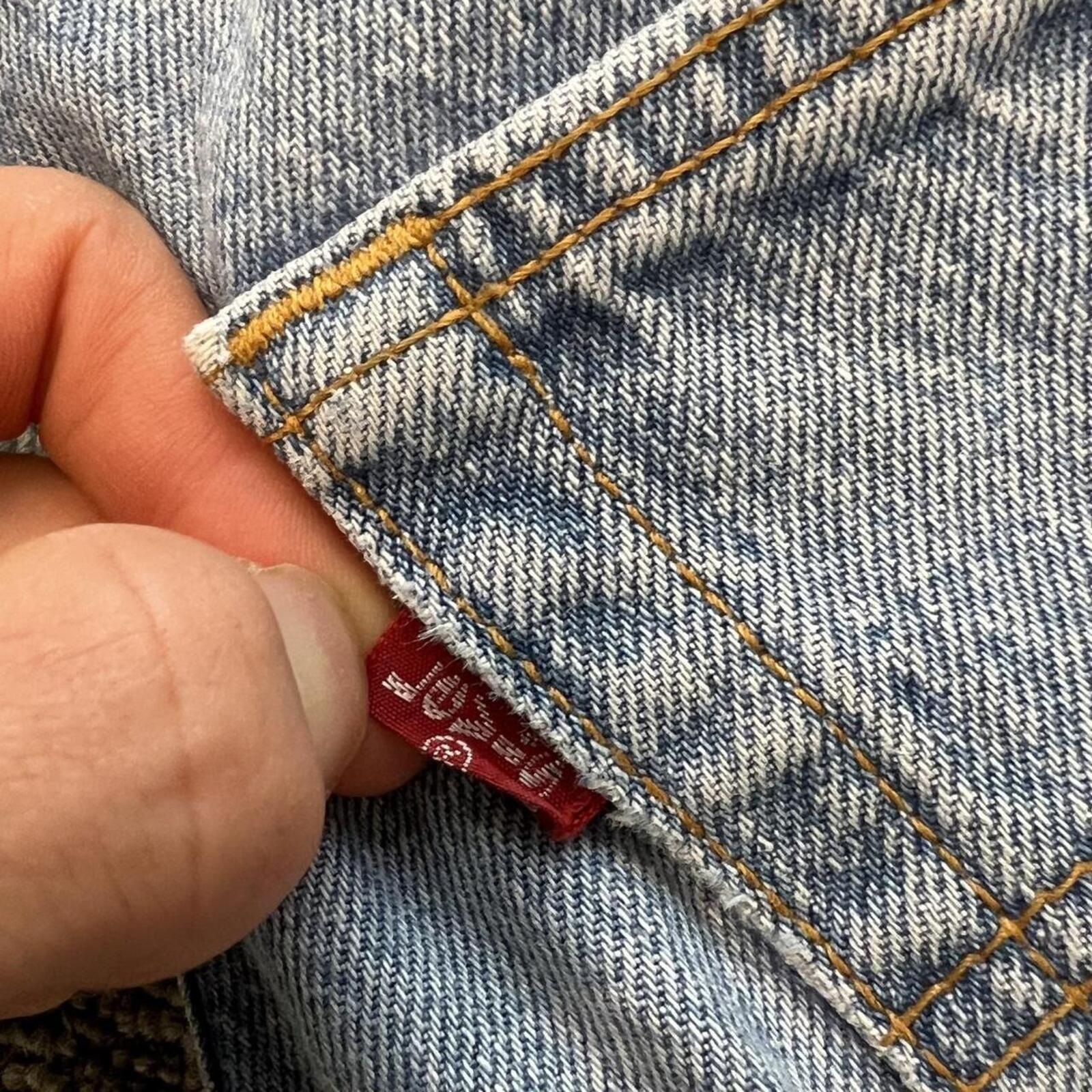 Vintage 1990 Levi's 501 Jeans Light Wash Straight Leg Denim Womens Size 12 W28”
