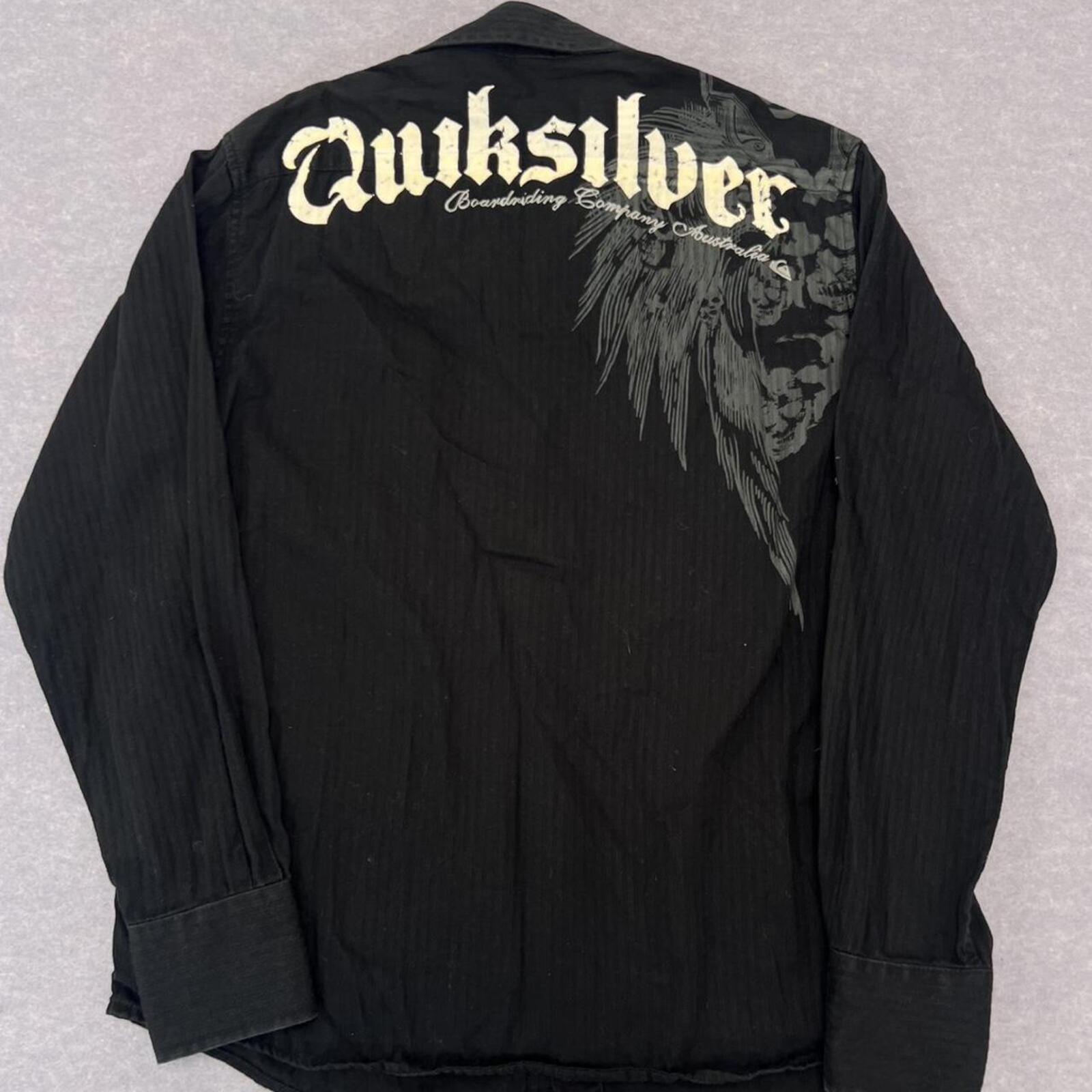 Vintage Quiksilver Surf Black Pinstripe L/S Shirt Skull Graphic Youth Boys 10