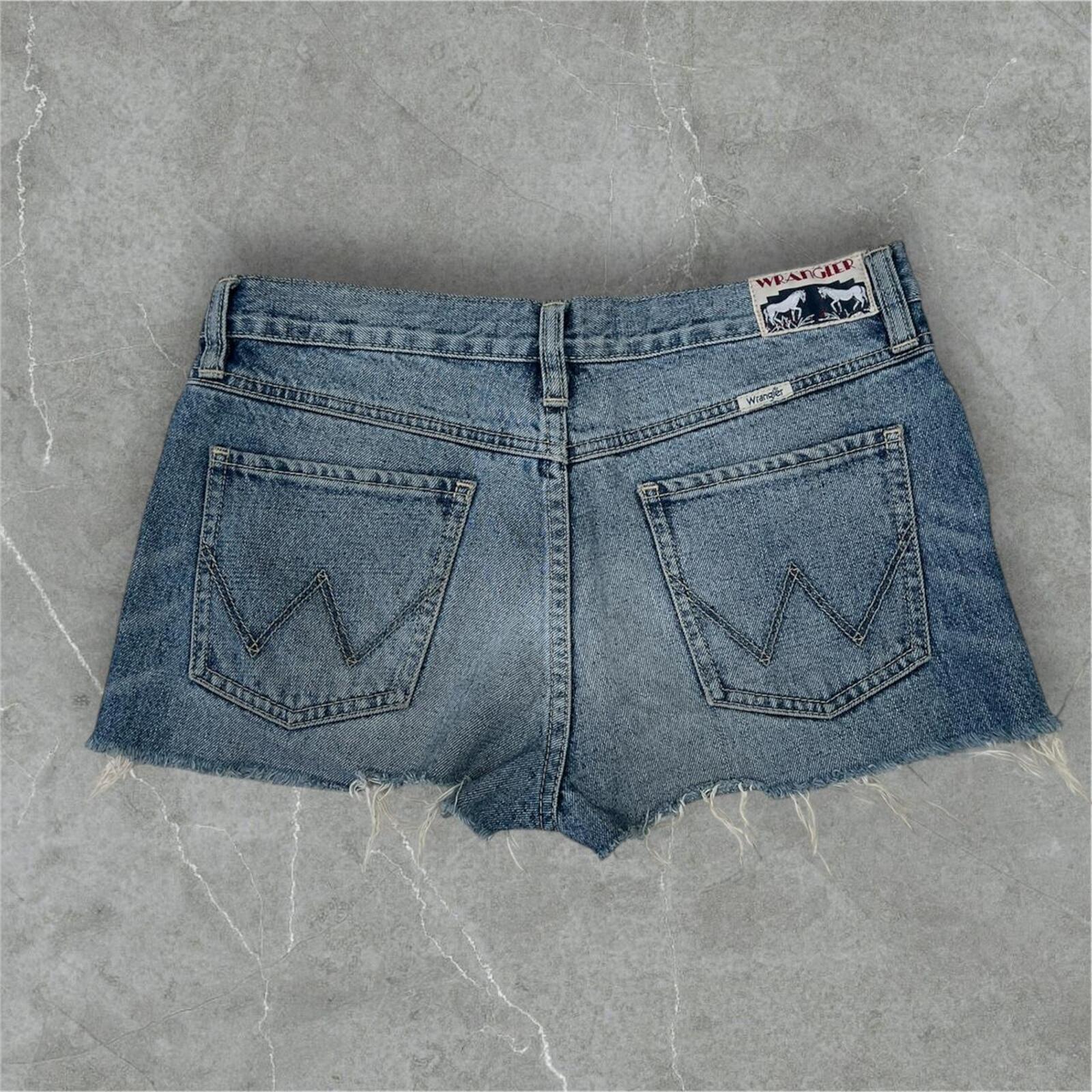 Vintage Women’s Wrangler Navy Denim Distressed Mini / Short Shorts Horses Logo Size 10