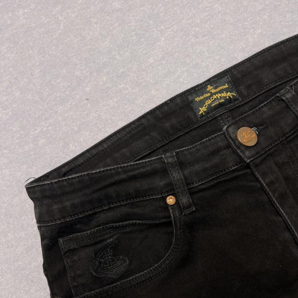 Vivienne Westwood Anglomania Men’s Black Embroidered Designer Slim Jeans Man W30