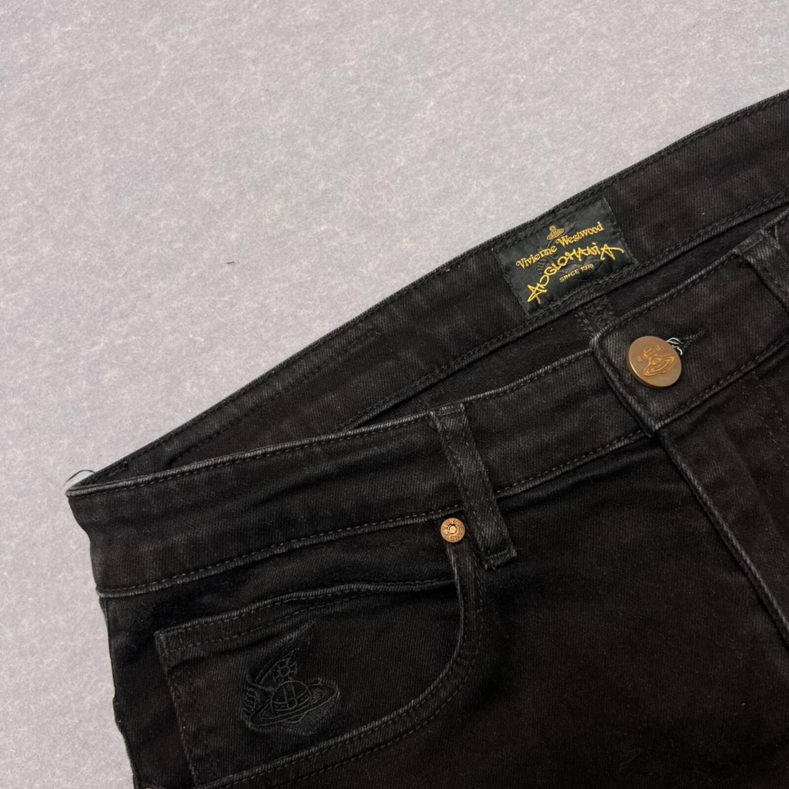 Vivienne Westwood Anglomania Men’s Black Embroidered Designer Slim Jeans Man W30