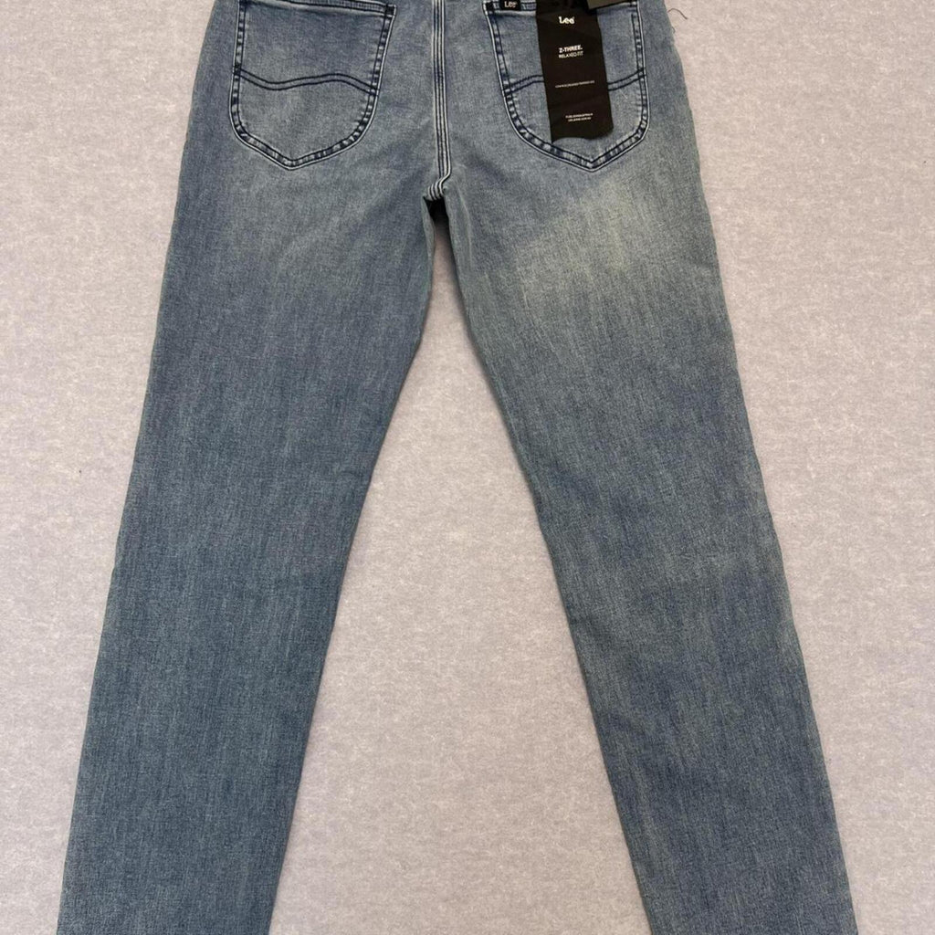 Lee Z-Three Men's Ministry Blue Relaxed Fit Tapered Jeans W30 BNWT RRP $169