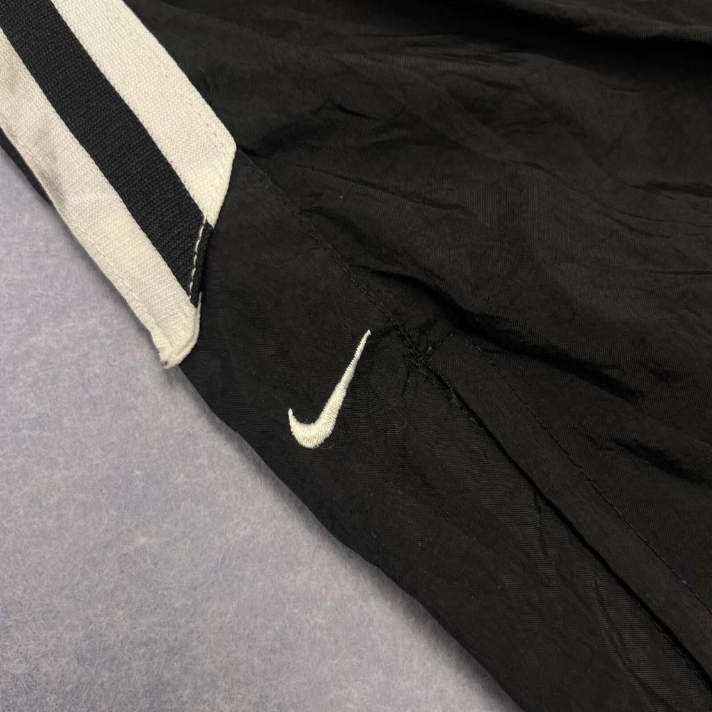 Vintage 90s Nike Men's Black & White Striped Baggy Streetwear Track Pants XL