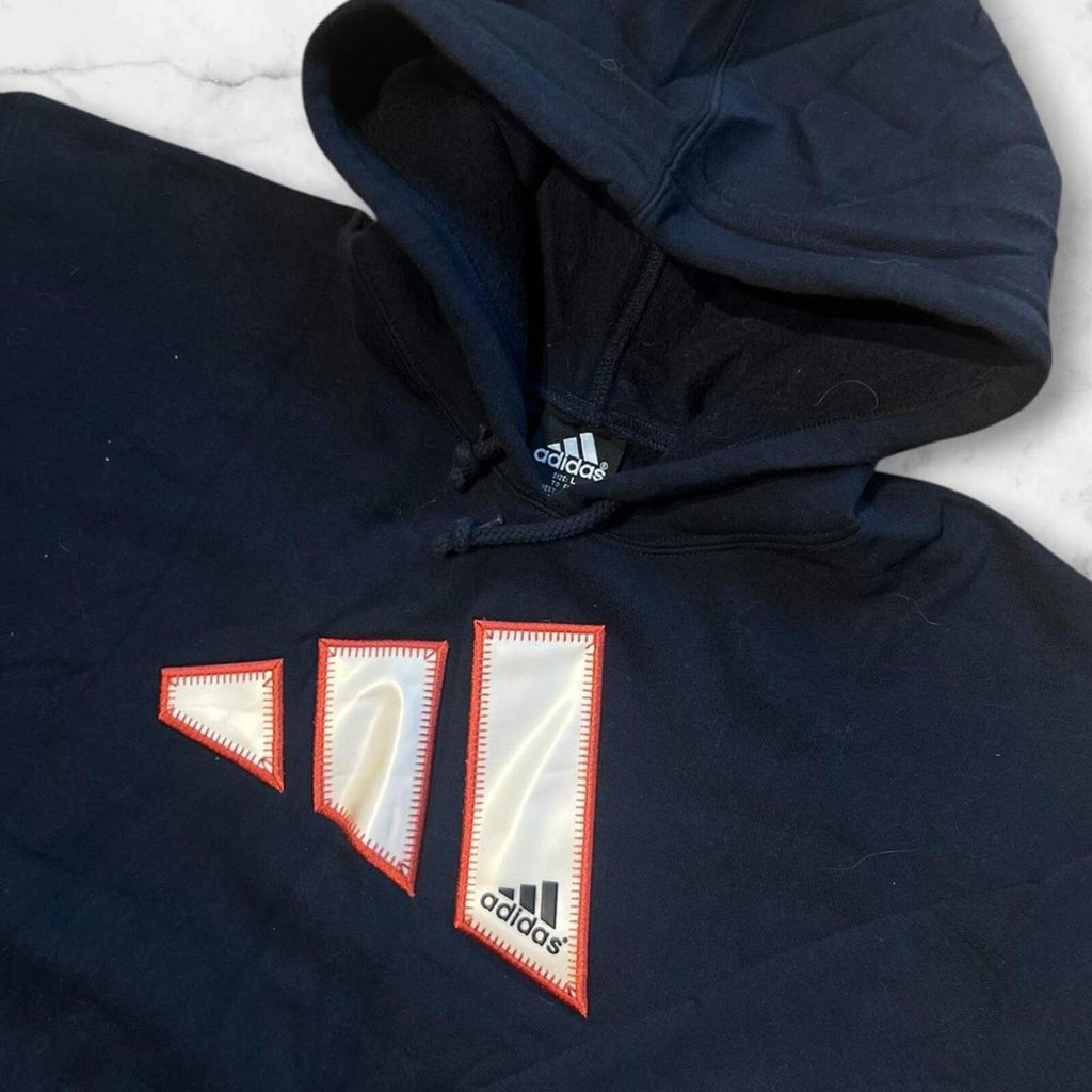 Vintage 2001 Adidas Men’s Navy & White Embossed Streetwear Skater Hoodie Large