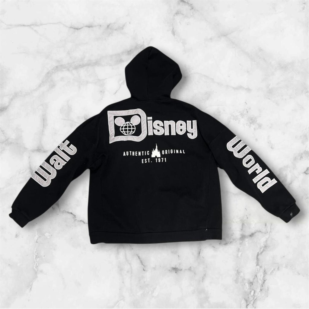 2025 Walt Disney World Mens Disney Parks Black & Grey AOP Spell Out Hoodie Large.